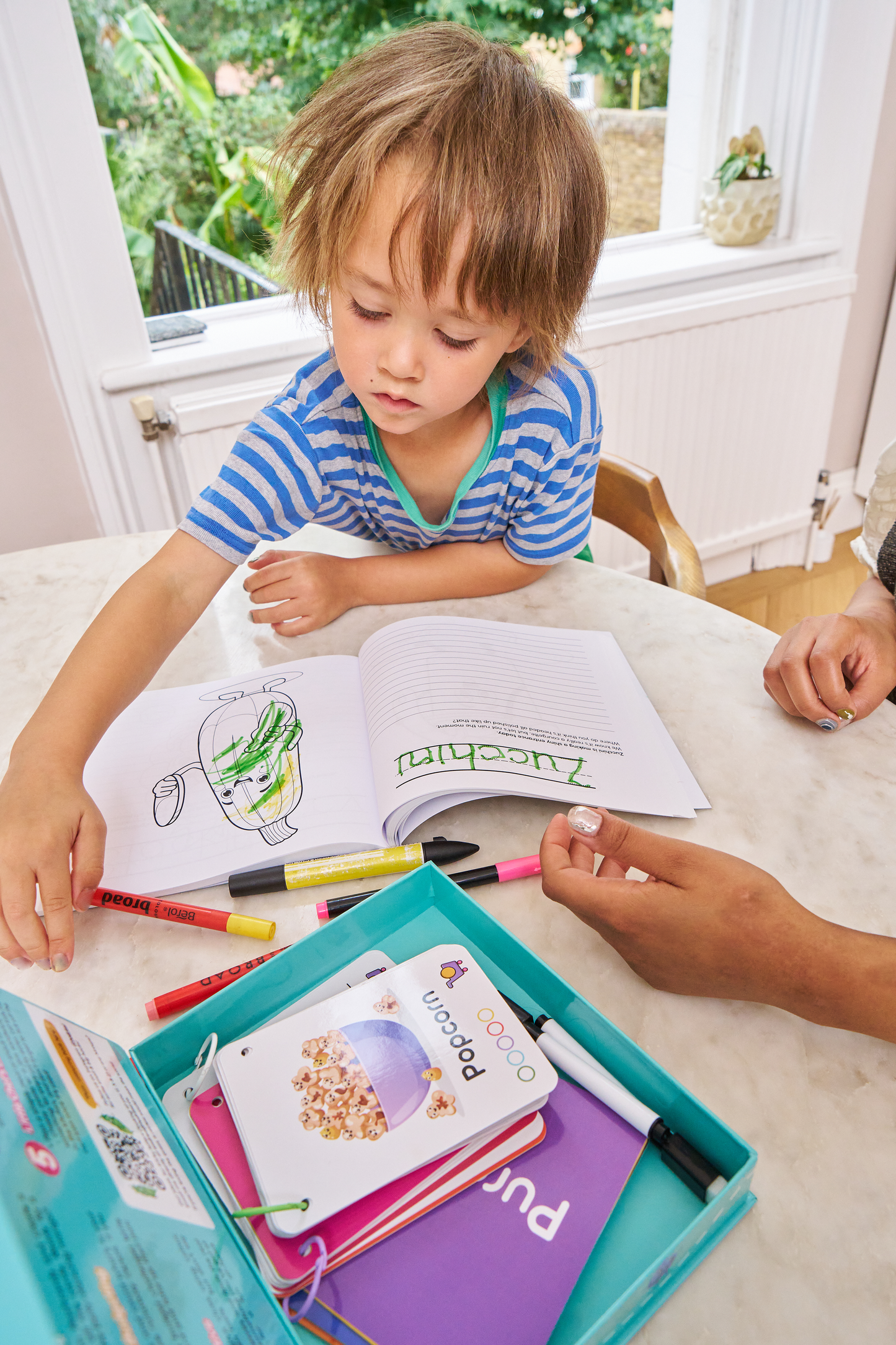 Foodie Friends Bundle - Shopping Quest Flashcards & Colouring Book